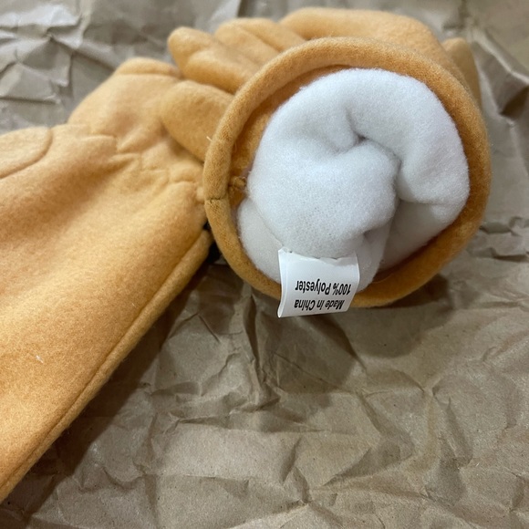 Gloves 🫎 warm nwt thick and lined beautifully printed gloves! - Picture 5 of 5